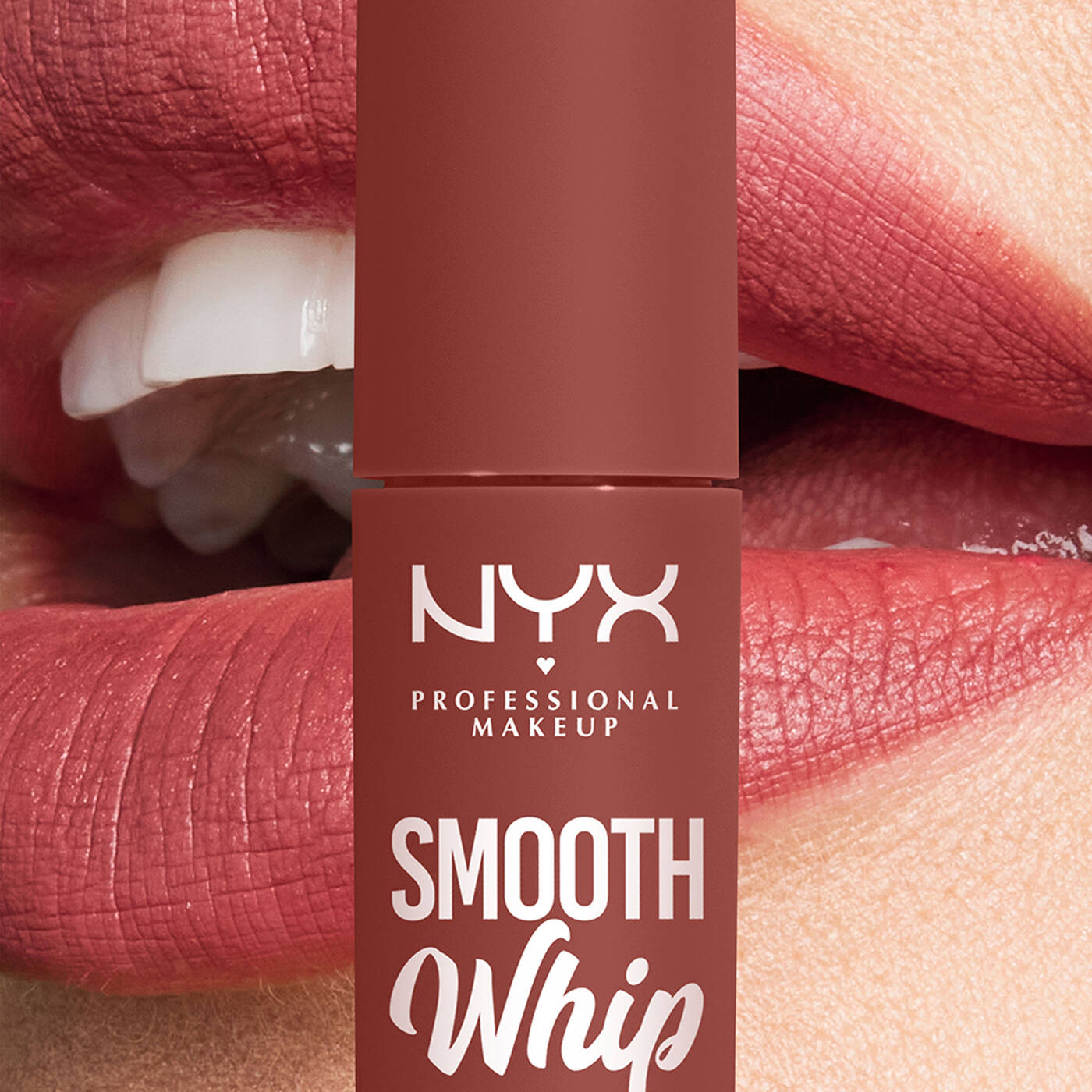 NYX Smooth Whip Matte Lip Cream Latte Foam Hero-Bild